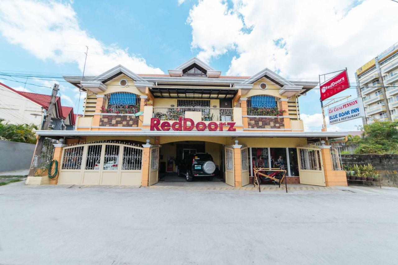 Reddoorz At La Casa Guesthouse Former Reddoorz At Tamarind Street Angeles City Extérieur photo