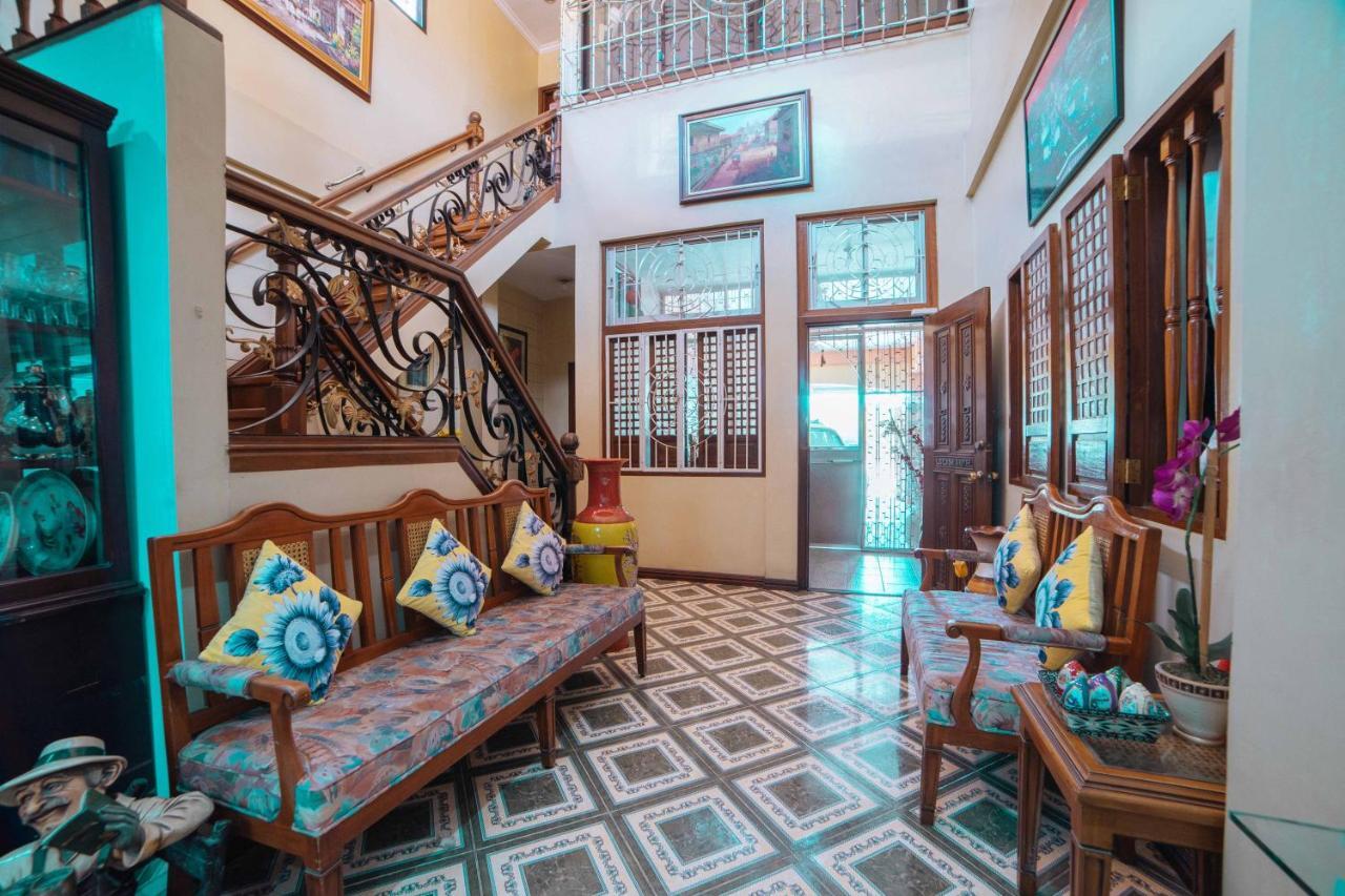 Reddoorz At La Casa Guesthouse Former Reddoorz At Tamarind Street Angeles City Extérieur photo