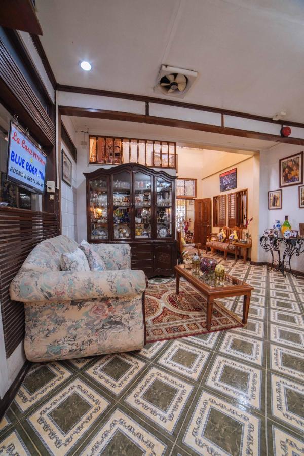 Reddoorz At La Casa Guesthouse Former Reddoorz At Tamarind Street Angeles City Extérieur photo